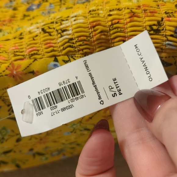 Old Navy yellow floral sleeveless square neck straight leg jumpsuit - Picture 5 of 10